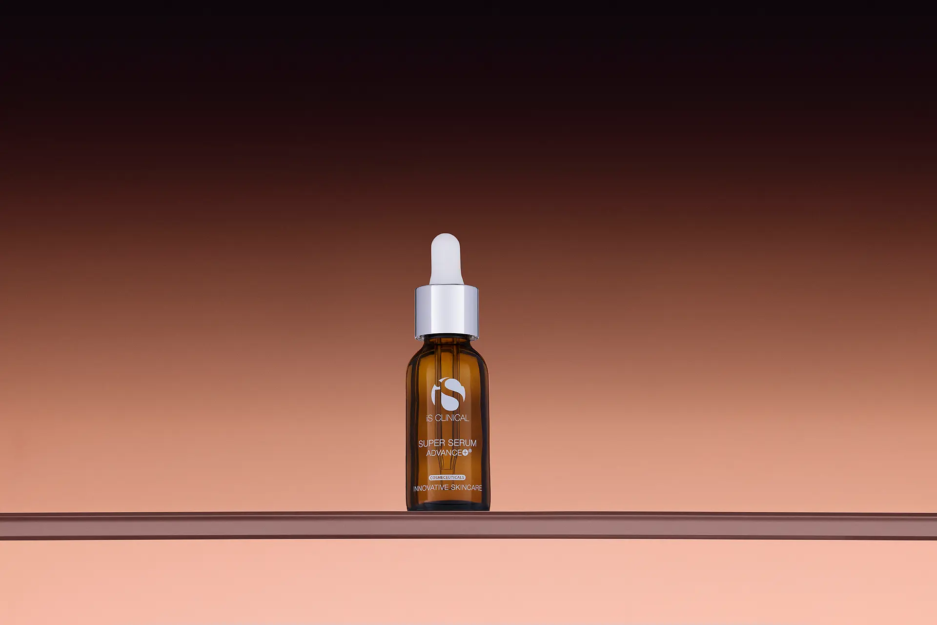 Top antioxidační produkty iS Clinical Super Serum Advance+