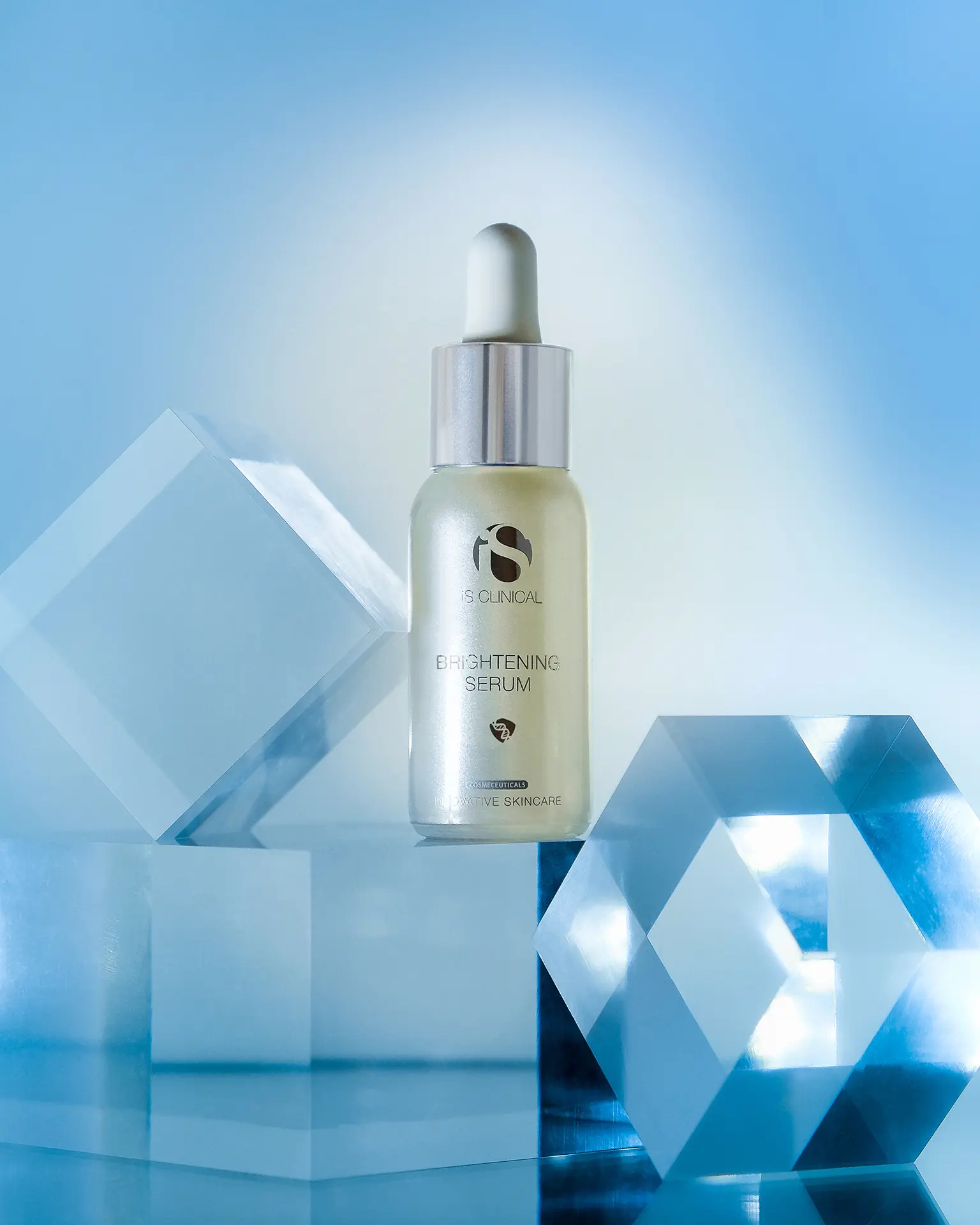 Doporučené produkty iS Clinical pro hyperpigmentaci - Brightening Serum