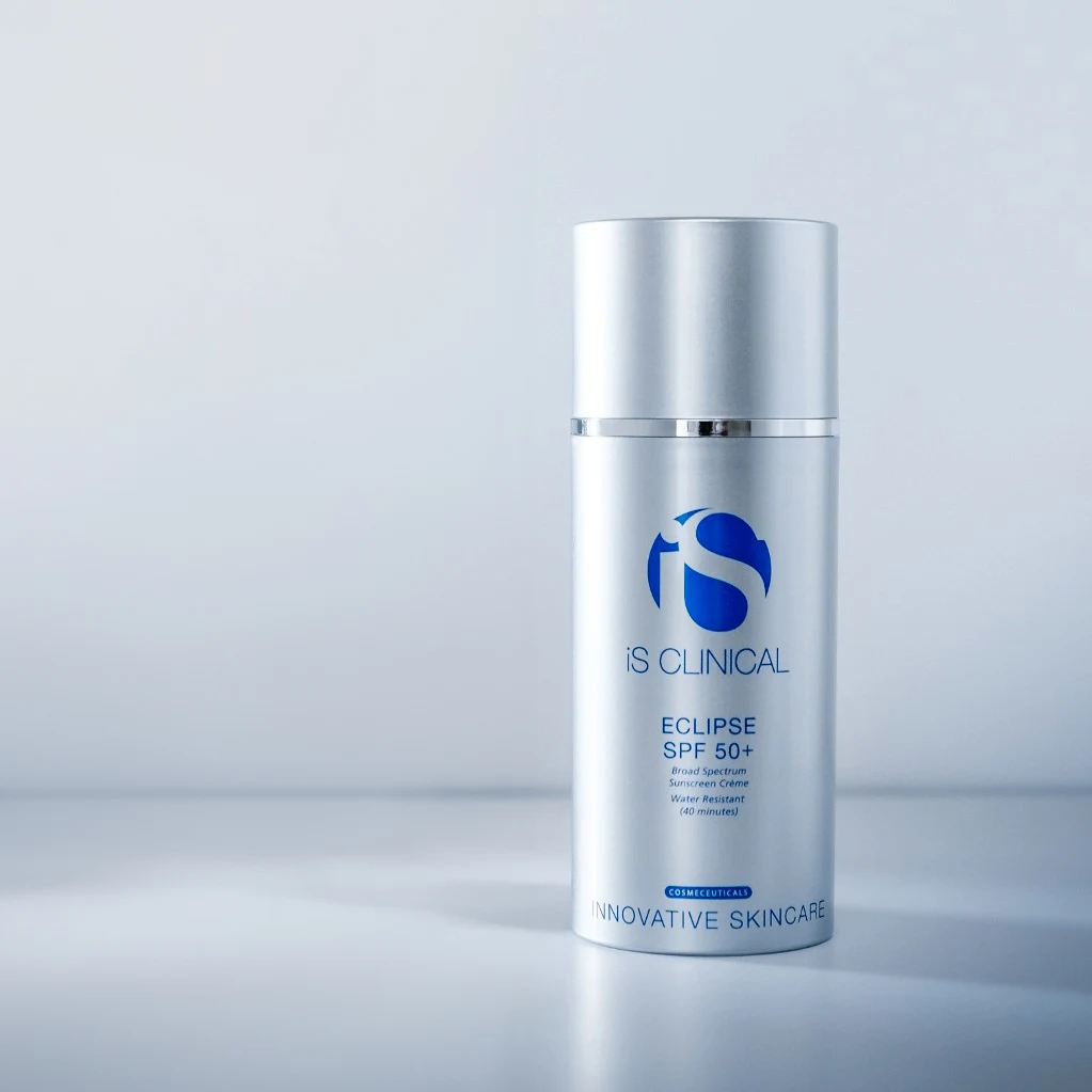 Podrobný přehled produktů ze sady Pure Clarity Collection - Eclipse SPF 50+