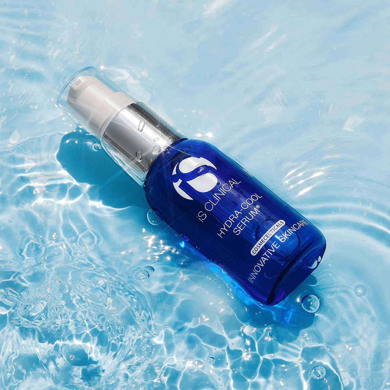 Doporučená péče o pleť po fyzické aktivitě s Hydra-Cool Serum